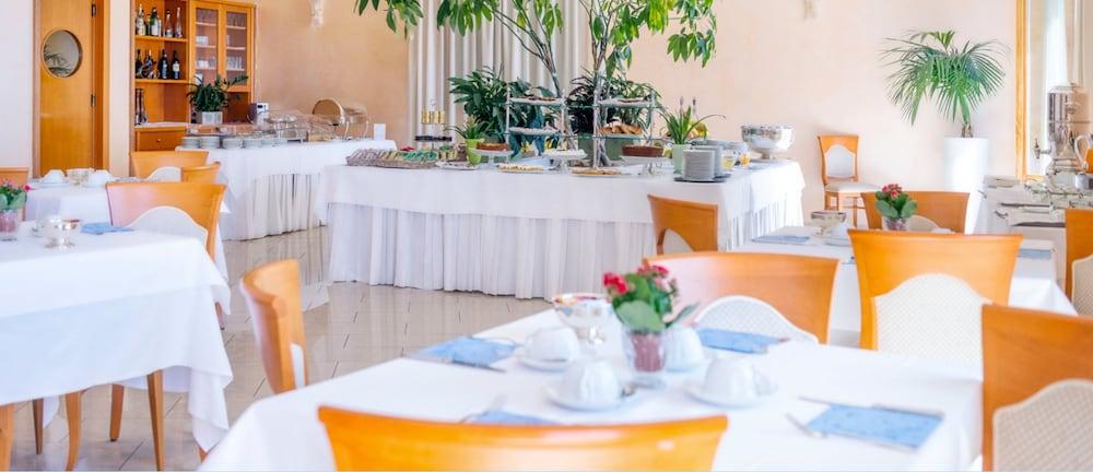 Astura Palace Hotel Nettuno Kültér fotó