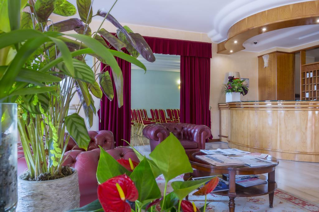 Astura Palace Hotel Nettuno Kültér fotó