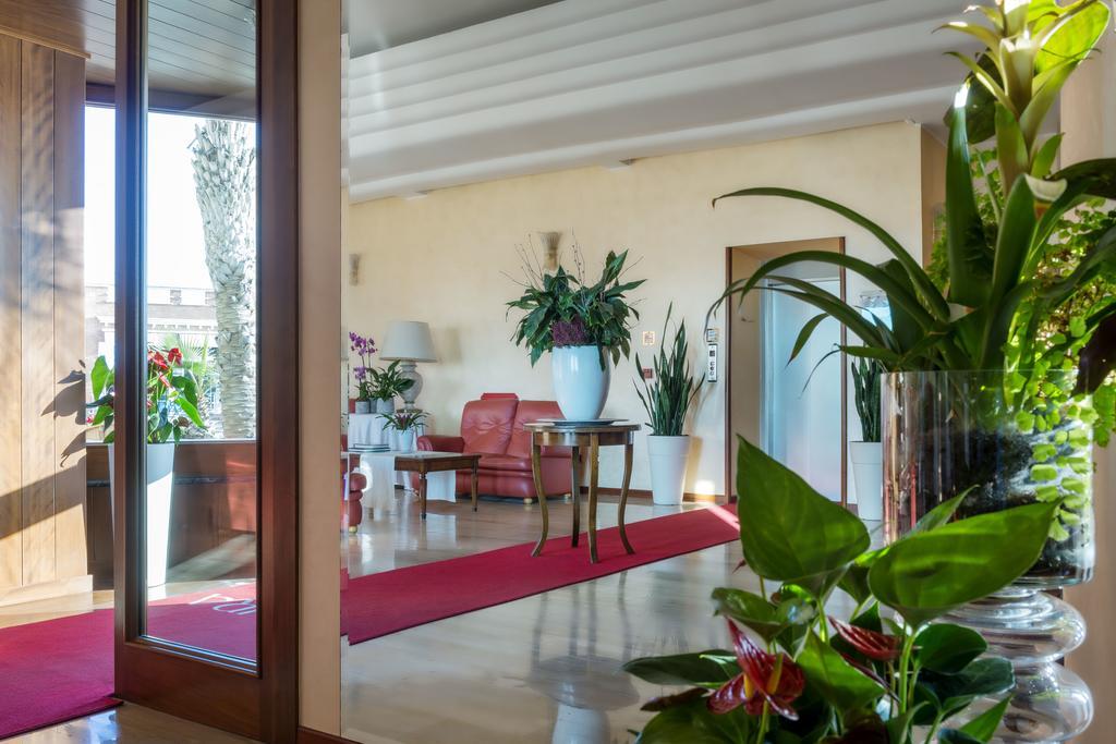 Astura Palace Hotel Nettuno Kültér fotó