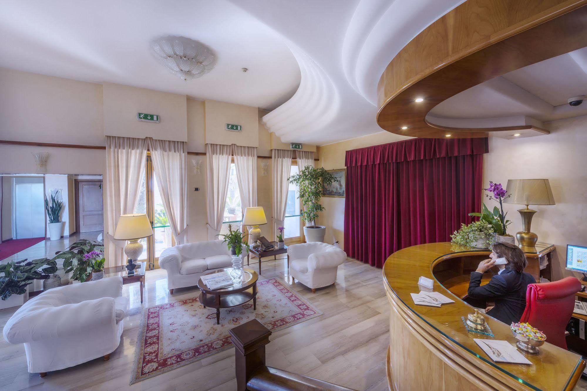 Astura Palace Hotel Nettuno Kültér fotó